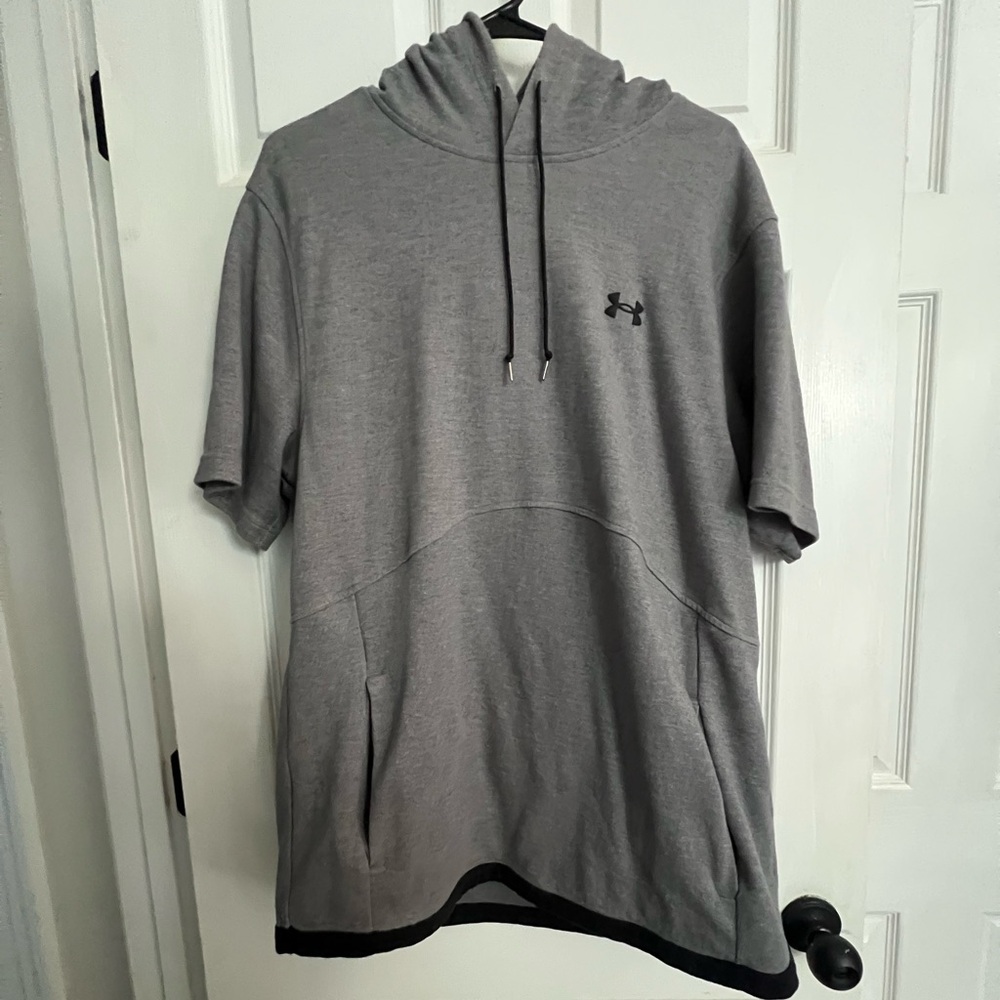Under Armour Gray Short Sleeve Hoodie